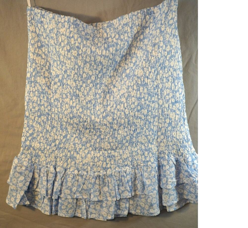 Lost + Wander Seaside Breeze Skirt Size L NWT Blue Floral Smocked Ruffle Mini